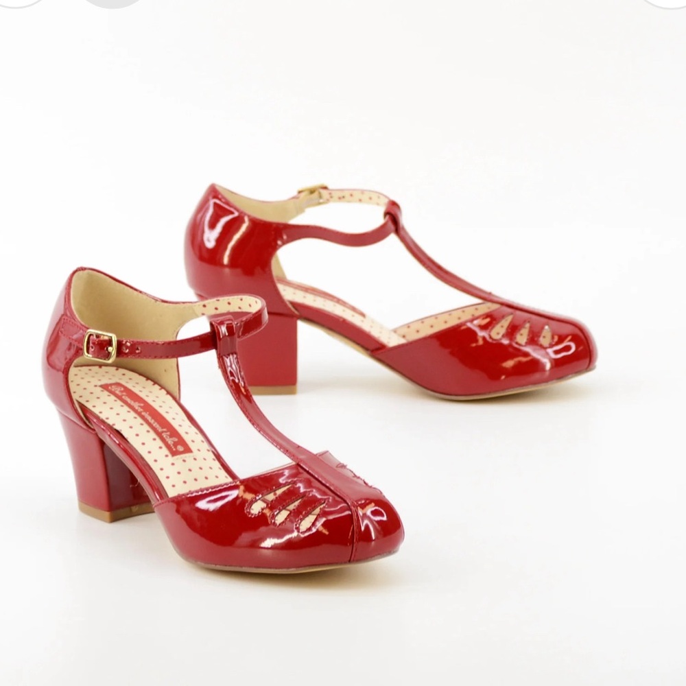B.A.I.T Robbie Classic Vegan Patent Leather Retro Pinup Heels Women’s Size 8.5